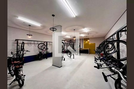 Studio para alugar com 27m², 0 quarto e sem vaga Studio para alugar com 27m², 0 quarto e sem vagaBicicletário