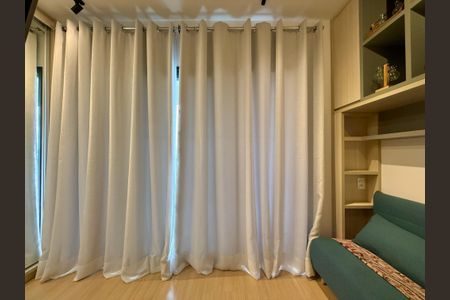 Studio para alugar com 27m², 0 quarto e sem vaga Studio para alugar com 27m², 0 quarto e sem vagaSala