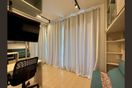 Sala de kitnet/studio para alugar com 0 quarto, 28m² em Santo Amaro, São Paulo