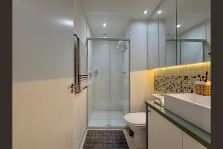 Studio para alugar com 27m², 0 quarto e sem vaga Studio para alugar com 27m², 0 quarto e sem vagaBanheiro