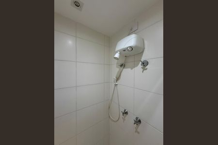 Studio para alugar com 27m², 0 quarto e sem vaga Studio para alugar com 27m², 0 quarto e sem vagaBanheiro