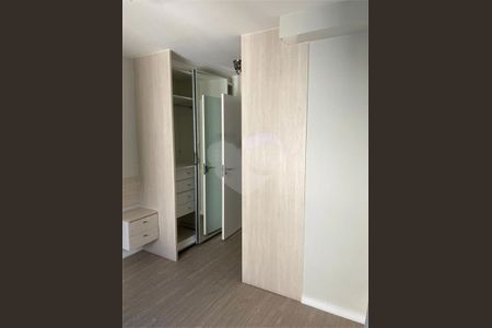 Apartamento à venda com 3 quartos, 101m² em Vila Suzana, São Paulo