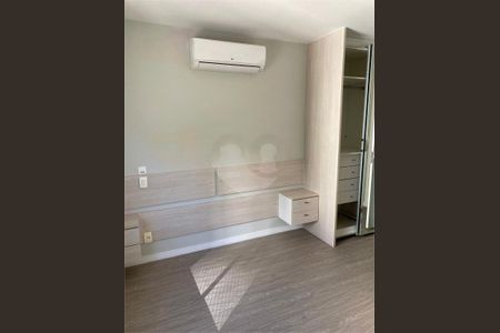 Apartamento à venda com 3 quartos, 101m² em Vila Suzana, São Paulo