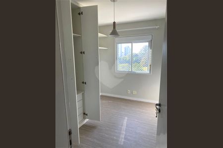 Apartamento à venda com 3 quartos, 101m² em Vila Suzana, São Paulo