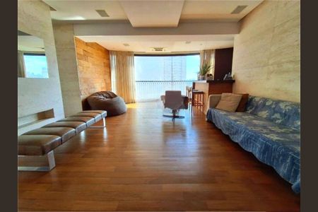 Apartamento à venda com 3 quartos, 245m² em Jardim Paulista, São Paulo