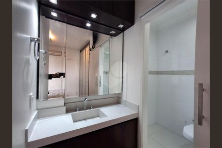 Apartamento à venda com 70m², 2 quartos e 2 vagas