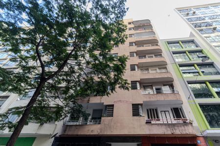 Apartamento para alugar com 42m², 1 quarto e sem vaga Apartamento para alugar com 42m², 1 quarto e sem vagaFachada