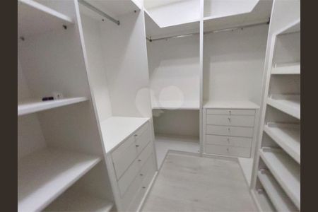 Apartamento à venda com 81m², 2 quartos e 2 vagas