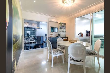 Apartamento à venda com 4 quartos, 335m² em Jardim Analia Franco, São Paulo