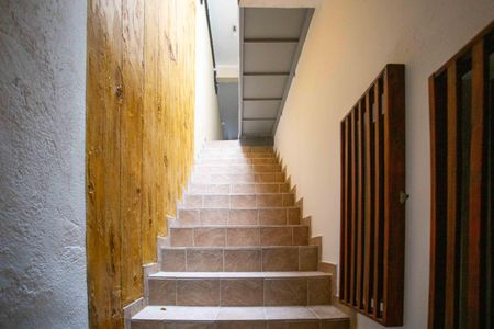 Casa para alugar com 35m², 1 quarto e sem vagaEscada