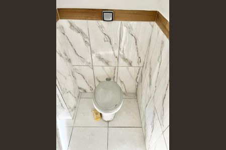 Casa para alugar com 60m², 1 quarto e sem vaga Casa para alugar com 60m², 1 quarto e sem vagaBanheiro