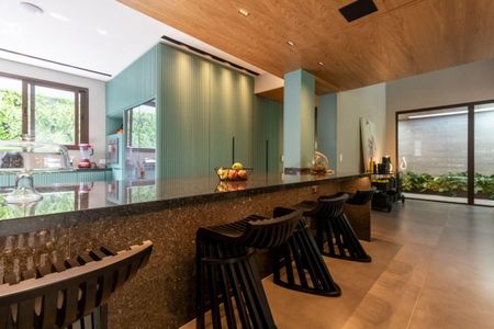 Casa de Condomínio à venda com 3 quartos, 860m² em Chácara Monte Alegre, São Paulo