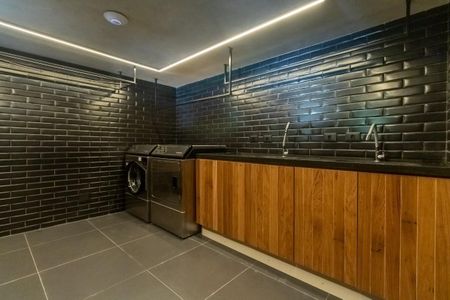 Casa de condomínio à venda com 860m², 3 quartos e 3 vagas