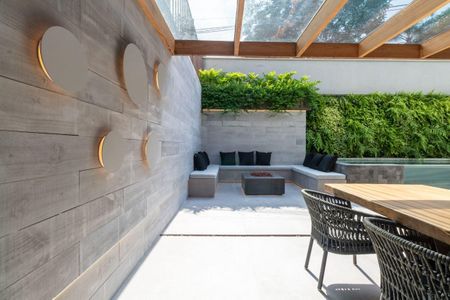 Casa de condomínio à venda com 860m², 3 quartos e 3 vagas