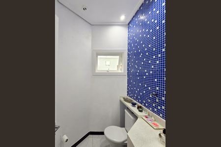 Casa à venda com 300m², 4 quartos e 4 vagas Casa à venda com 300m², 4 quartos e 4 vagasLavabo