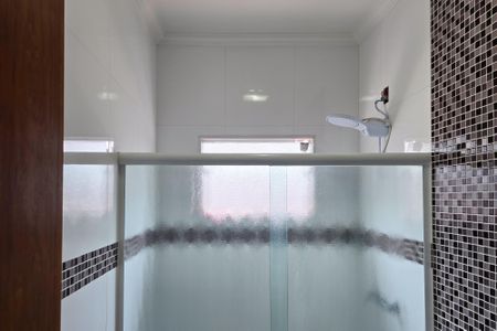 Casa à venda com 300m², 4 quartos e 4 vagas Casa à venda com 300m², 4 quartos e 4 vagasBanheiro Social 1