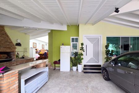 Casa à venda com 300m², 4 quartos e 4 vagas