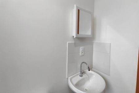 Apartamento para alugar com 40m², 2 quartos e 1 vaga Apartamento para alugar com 40m², 2 quartos e 1 vagaBanheiro