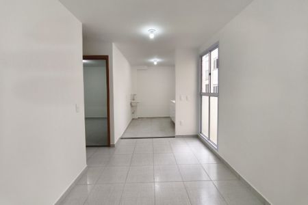 Sala de apartamento para alugar com 2 quartos, 40m² em Jardim Esmeraldina, Campinas