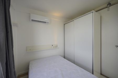 Quarto de apartamento para alugar com 1 quarto, 30m² em Itacorubi, Florianópolis