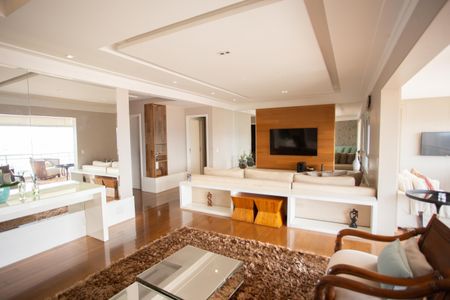 Apartamento à venda com 204m², 3 quartos e 3 vagas Apartamento à venda com 204m², 3 quartos e 3 vagasSALA