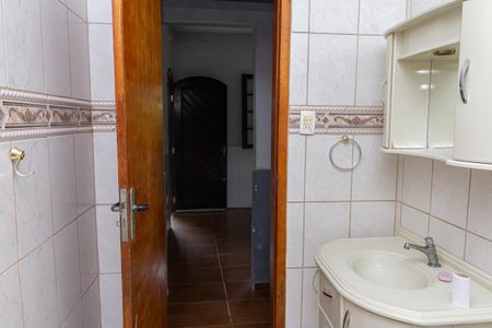 Casa para alugar com 130m², 3 quartos e 2 vagas Casa para alugar com 130m², 3 quartos e 2 vagasBanheiro