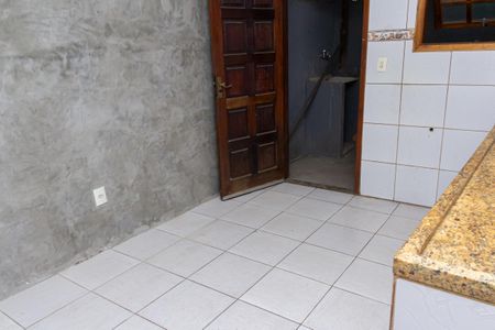 Casa para alugar com 130m², 3 quartos e 2 vagas Casa para alugar com 130m², 3 quartos e 2 vagasCozinha