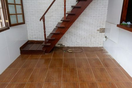 Casa para alugar com 130m², 3 quartos e 2 vagas Casa para alugar com 130m², 3 quartos e 2 vagasSala