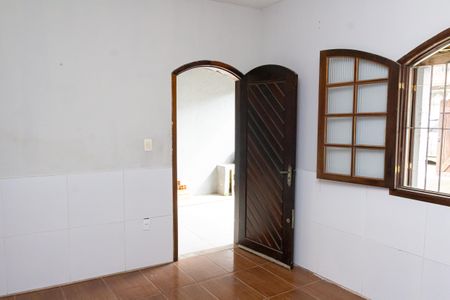 Casa para alugar com 130m², 3 quartos e 2 vagas Casa para alugar com 130m², 3 quartos e 2 vagasSala