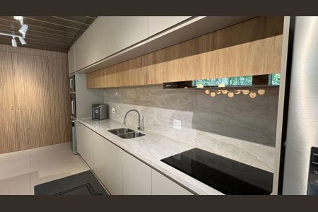 Casa à venda com 360m², 2 quartos e 2 vagas