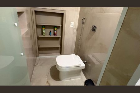 Casa à venda com 360m², 2 quartos e 2 vagas