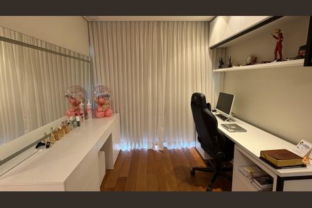 Casa à venda com 360m², 2 quartos e 2 vagas