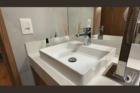 Casa à venda com 360m², 2 quartos e 2 vagas