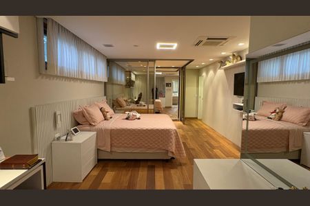 Casa à venda com 360m², 2 quartos e 2 vagas