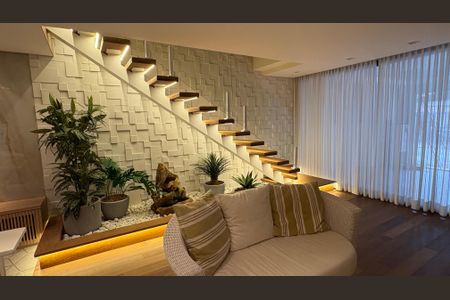 Casa à venda com 360m², 2 quartos e 2 vagas