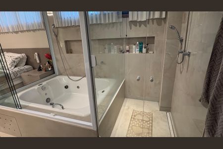 Casa à venda com 360m², 2 quartos e 2 vagas