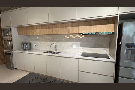 Casa à venda com 360m², 2 quartos e 2 vagas