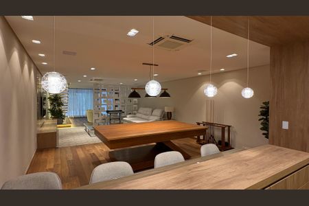 Casa à venda com 360m², 2 quartos e 2 vagas