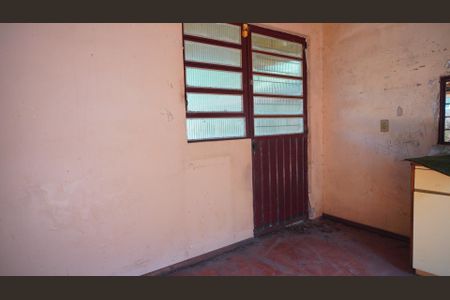 Casa à venda com 858m², 4 quartos e 3 vagas Casa à venda com 858m², 4 quartos e 3 vagasCozinha