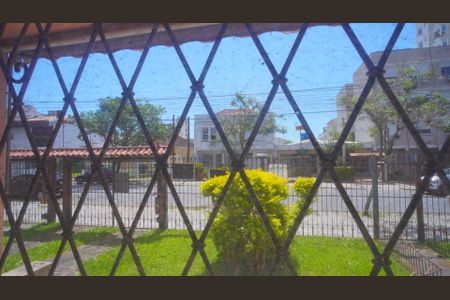 Vista da Sala de casa à venda com 4 quartos, 858m² em Partenon, Porto Alegre