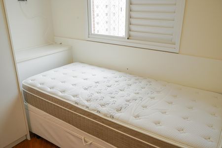 Apartamento para alugar com 74m², 3 quartos e 2 vagasQuarto 2 cama