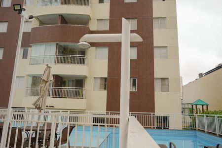 Apartamento para alugar com 74m², 3 quartos e 2 vagasÁrea comum - Piscina