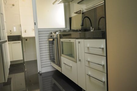 Apartamento para alugar com 74m², 3 quartos e 2 vagasCozinha