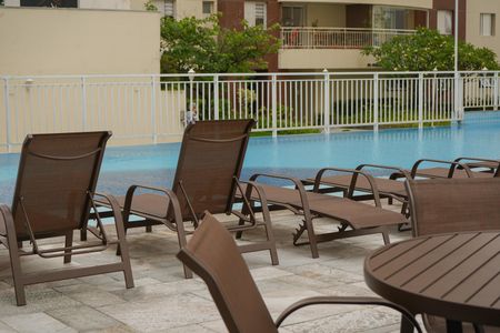 Apartamento para alugar com 74m², 3 quartos e 2 vagasÁrea comum - Piscina