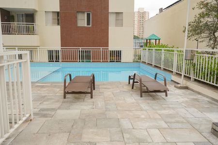 Apartamento para alugar com 74m², 3 quartos e 2 vagasÁrea comum - Piscina