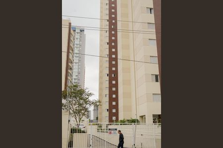 Apartamento para alugar com 74m², 3 quartos e 2 vagasFachada