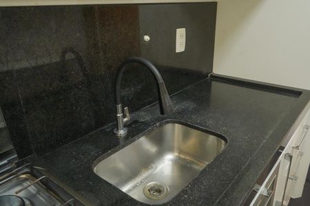 Apartamento para alugar com 74m², 3 quartos e 2 vagasCozinha - Torneira