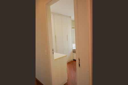 Apartamento para alugar com 74m², 3 quartos e 2 vagasQuarto 2