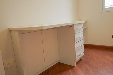 Apartamento para alugar com 74m², 3 quartos e 2 vagasQuarto 1 - Armários