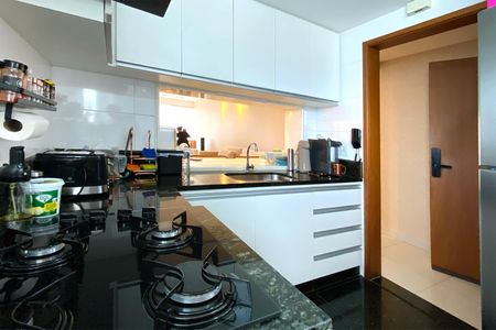 Apartamento à venda com 80m², 2 quartos e 2 vagasCozinha